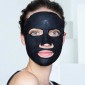 Immagine 2 - Garnier SkinActive Maschera Nera Pure Charcoal in Tessuto Effetto